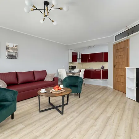 Comfortable With Parking In By Renters * Щецин