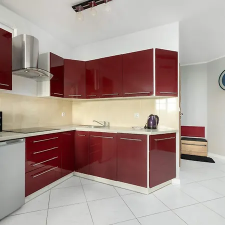 Comfortable With Parking In By Renters