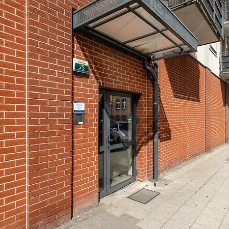 Апартаменты Comfortable With Parking In By Renters Щецин