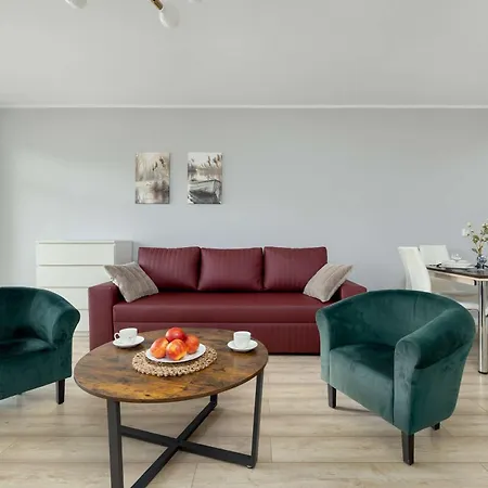 Comfortable With Parking In By Renters * シュチェチン